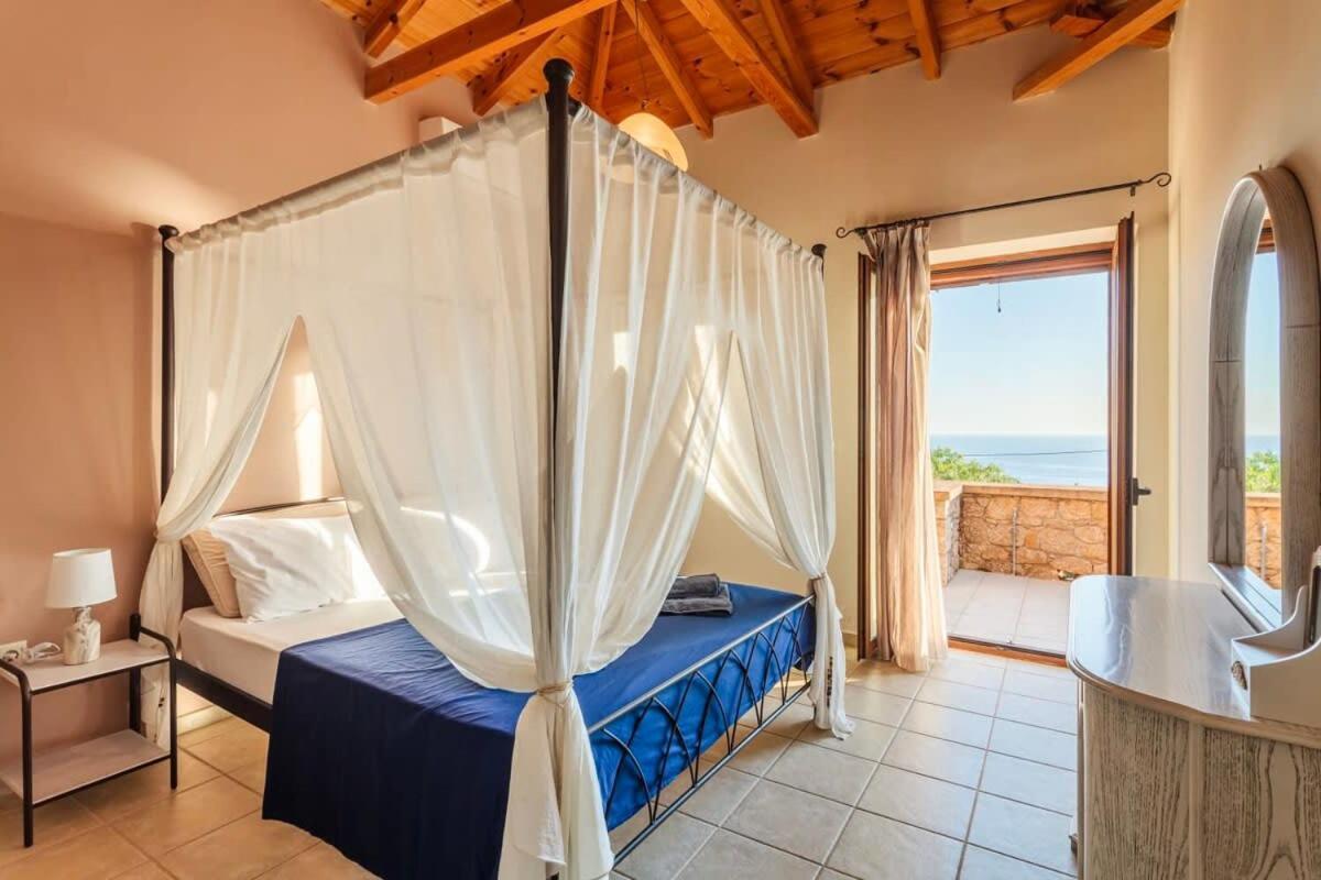 Mani Panoramic Seaviews - Luxury Summer Haven Lévktron Exterior foto